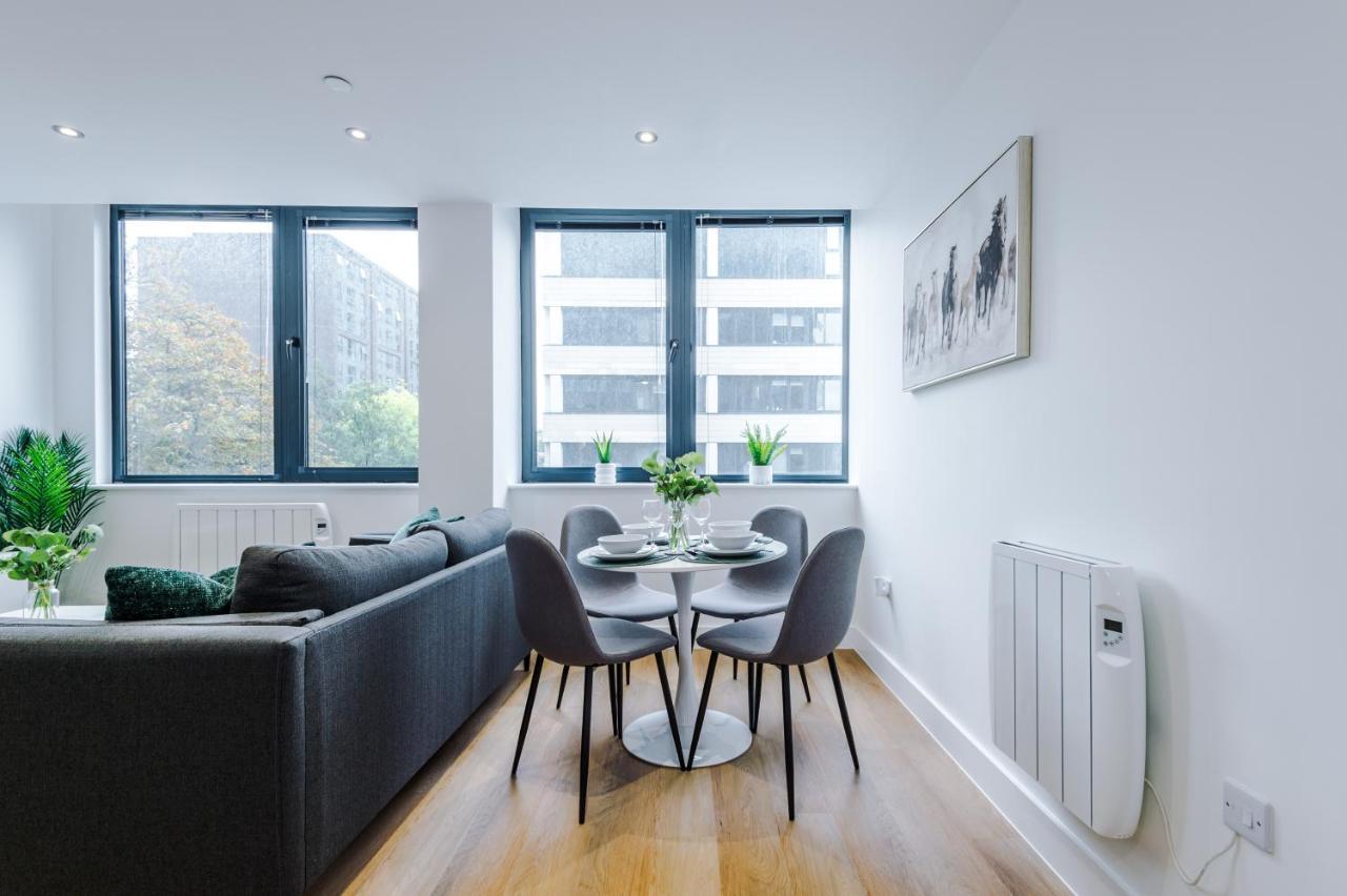 New! Stylish 2-Bed Apartment In Manchester By 53 Degrees Property - Amazing Location, Ideal For Small Groups - Sleeps 4! Zewnętrze zdjęcie